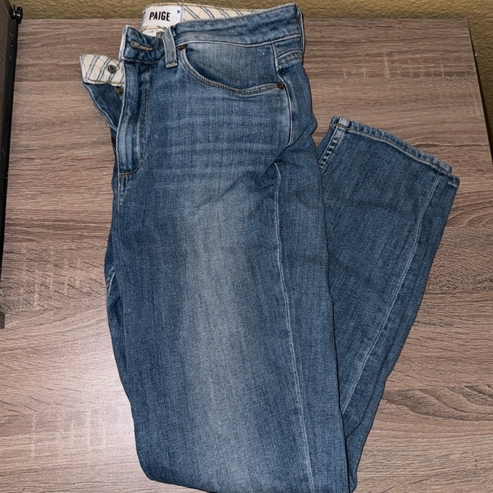 🧚🏽 EUC Paige jeans